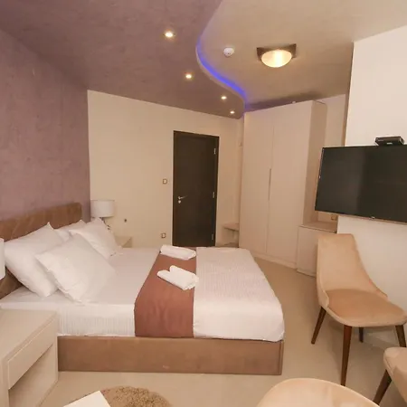 Hotel Bajadera Lux Belgrad Exterior foto
