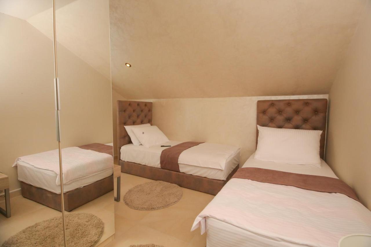 Bajadera Lux 2* Белград